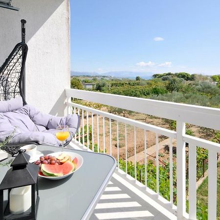 Apartmani Olive Трогир Экстерьер фото