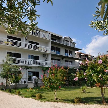 Apartmani Olive Трогир Экстерьер фото