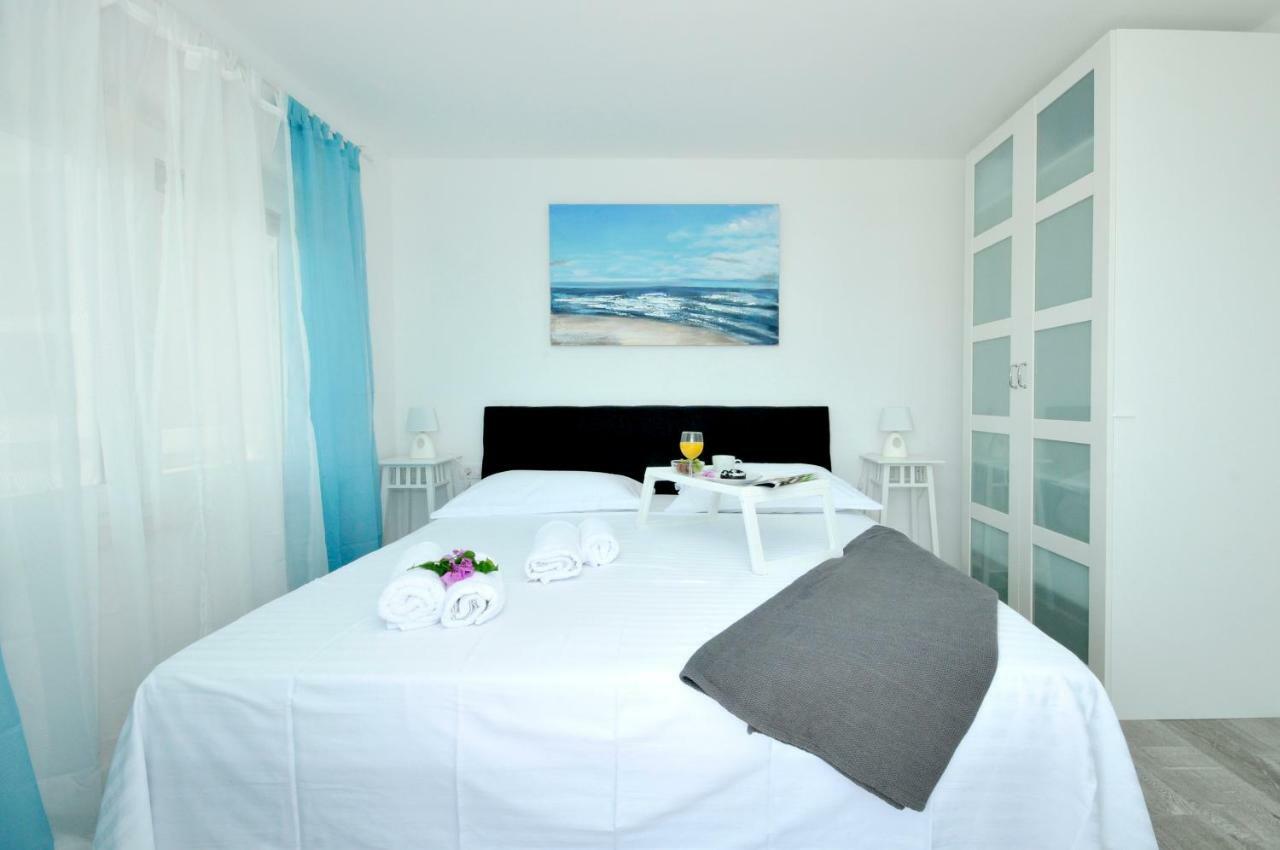 Apartmani Olive Трогир Экстерьер фото
