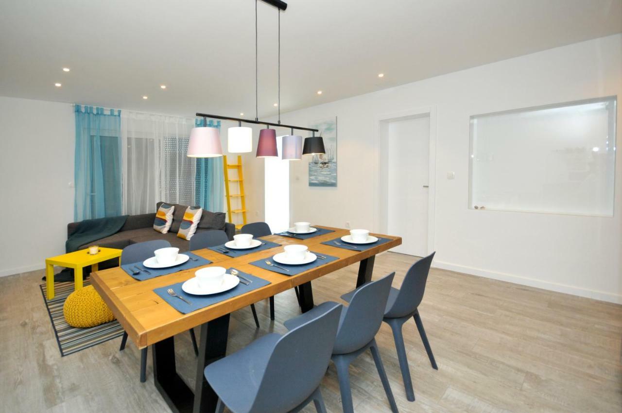 Apartmani Olive Трогир Экстерьер фото