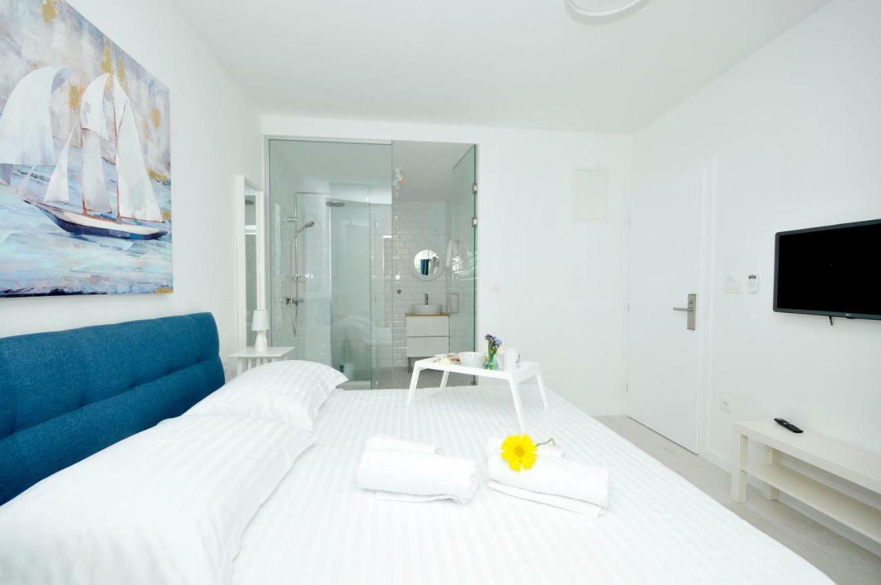 Apartmani Olive Трогир Экстерьер фото